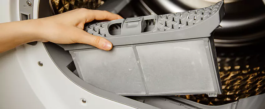 Signs Of A Clogged Dryer Lint Trap in La Palma, California